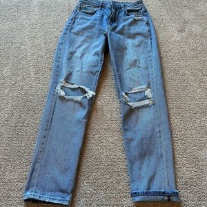 AE strigid ripped mom jeans